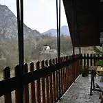 Lägenhet Canyon Matka Nature With A Terrace